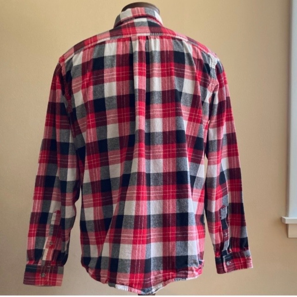 Button Down - Picture 3 of 6